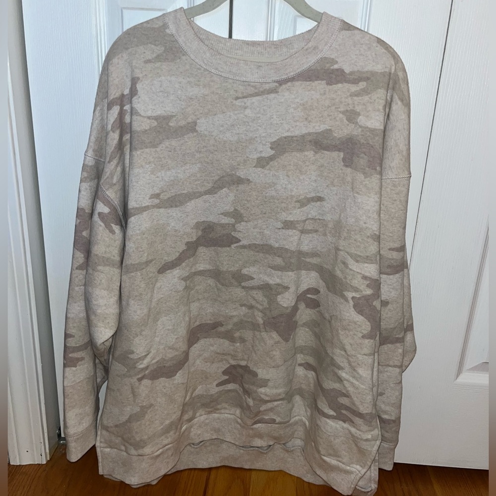 American Eagle Sweatshirt